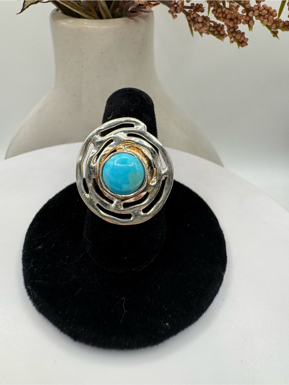 Vintage Sterling Silver Spiral Turquoise Stone with Gold Tones Ring (Size